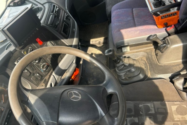 Mercedes Atego 13.18 4x4 - Gallery