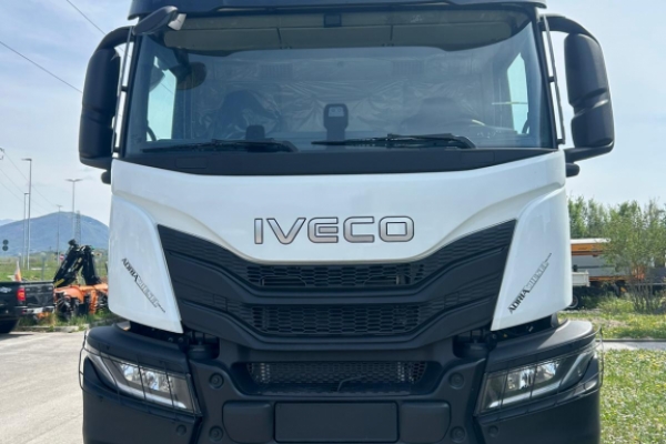 Iveco T-Way 540 41 ton - Gallery