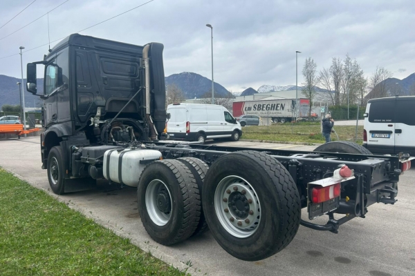 Mercedes 2642 6x4*4  - Gallery